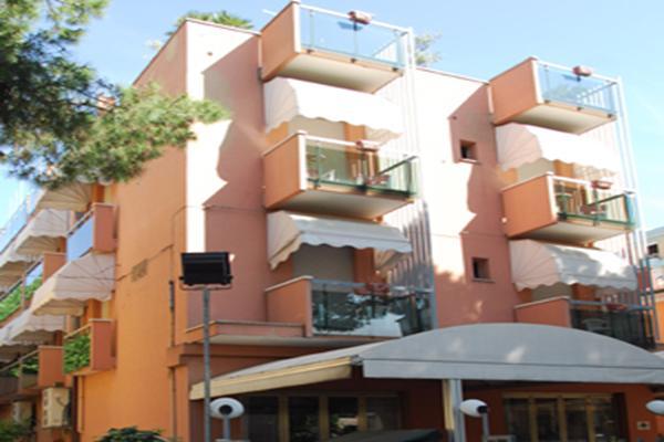Hotel Peonia Rimini Bagian luar foto